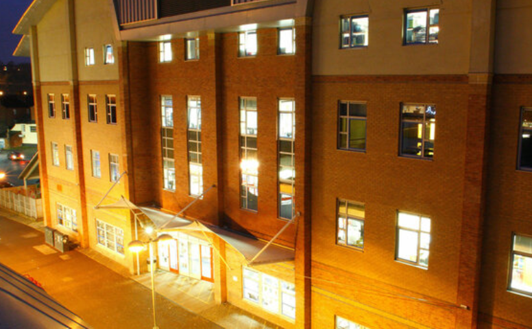 Birmingham College verbessert die Sicherheit der Studierenden mit Hytera DMR Communication Solutions Upgrade