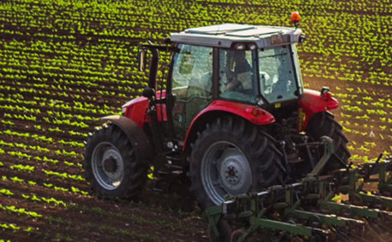 Hytera DMR two-way radio system solves wide area communications challenge at Courteenhall Farms