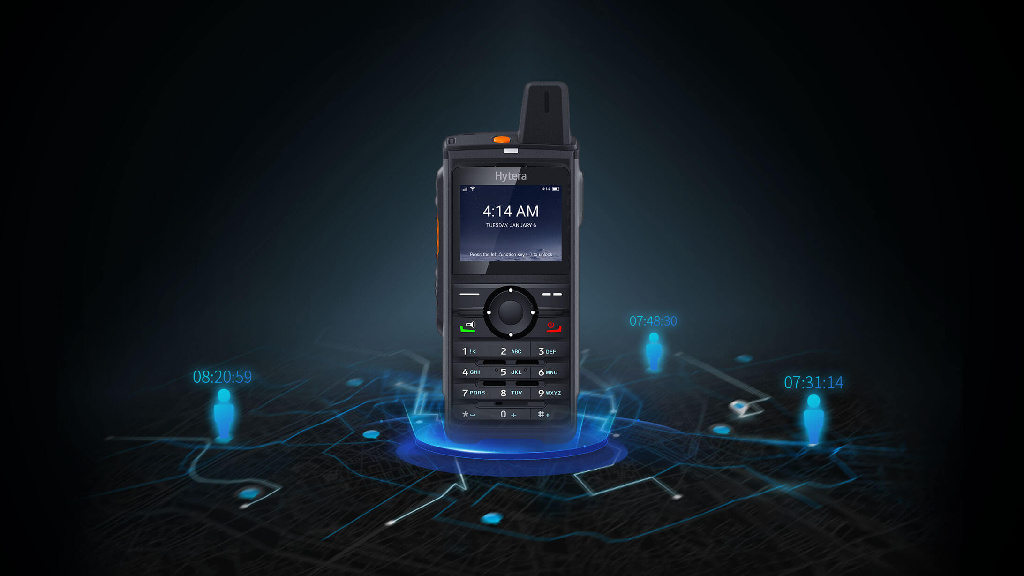 PNC380 Combines instant communication and multimedia applications into one single device